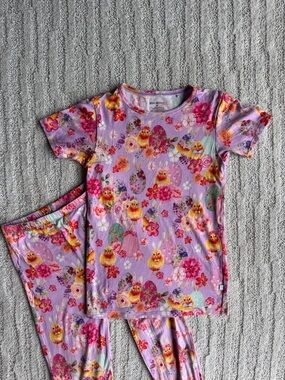 Posh Peanut Azalea Easter chick Pajama Set size 8